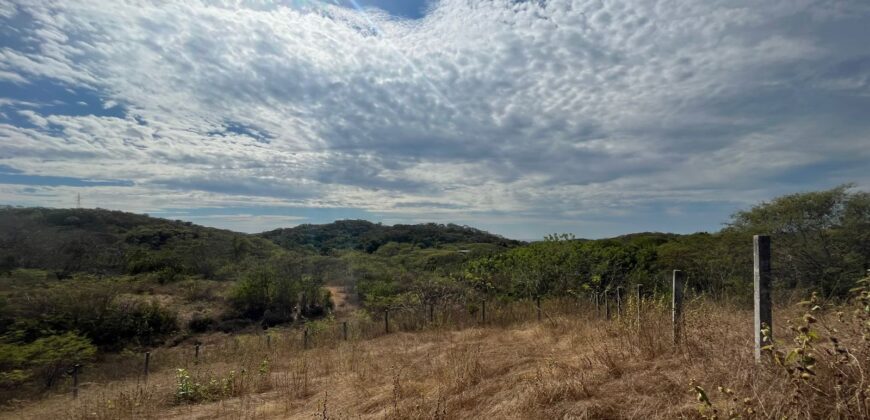 Lot for sale in Puerto Escondido