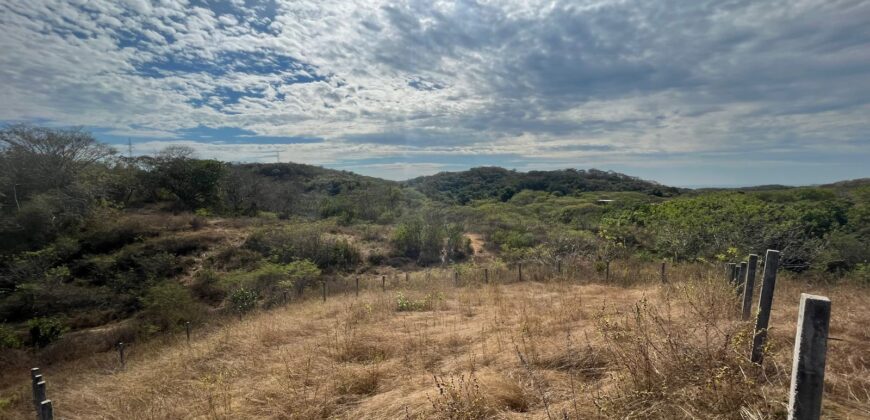 Lot for sale in Puerto Escondido