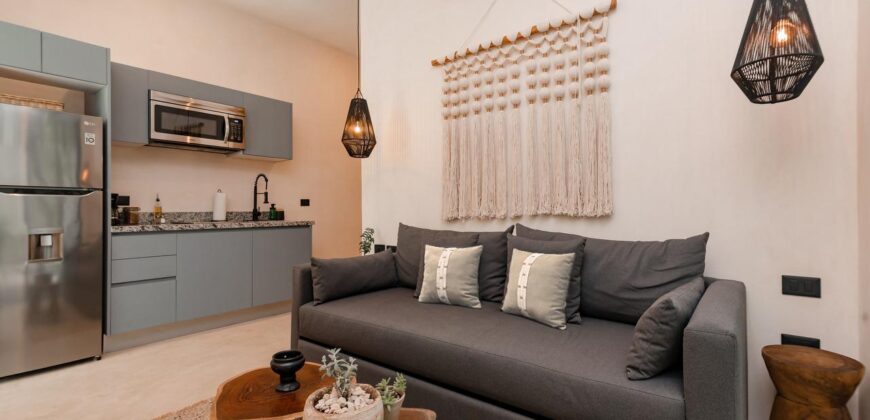 Garden house condo with private yard and plunge pool